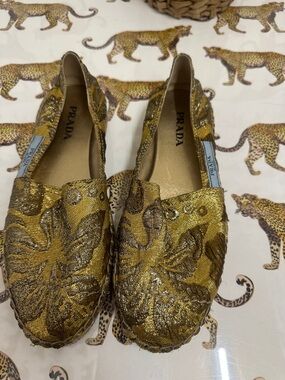 Prada Metallic Gold Floral Brocade Espadrilles - size 38